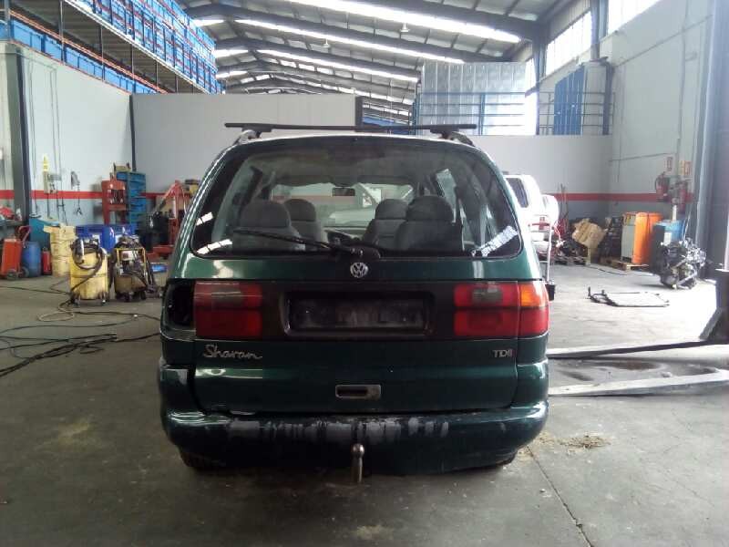 volkswagen sharan (7m8) del año 1997