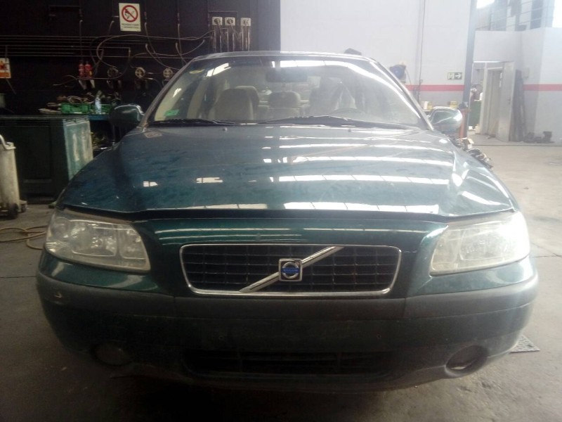 volvo s60 berlina del año 2003