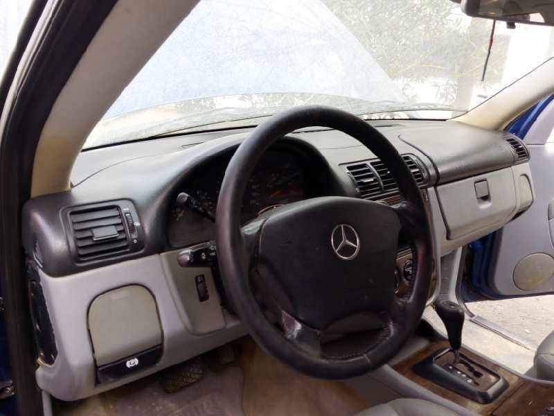 mercedes-benz clase m (w163) del año 2001