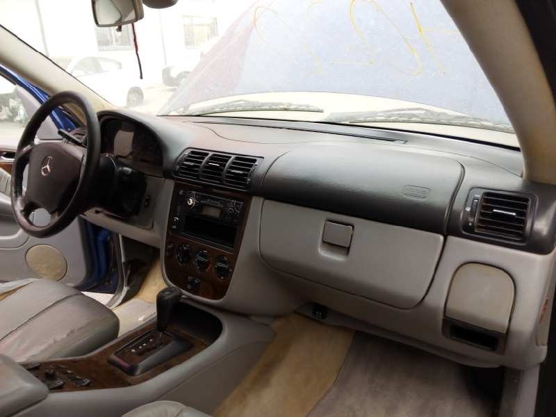 mercedes-benz clase m (w163) del año 2001