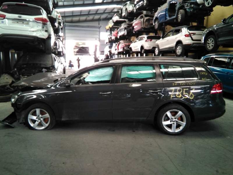 volkswagen passat variant (365) del año 2010
