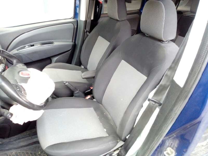fiat doblo del año 2012