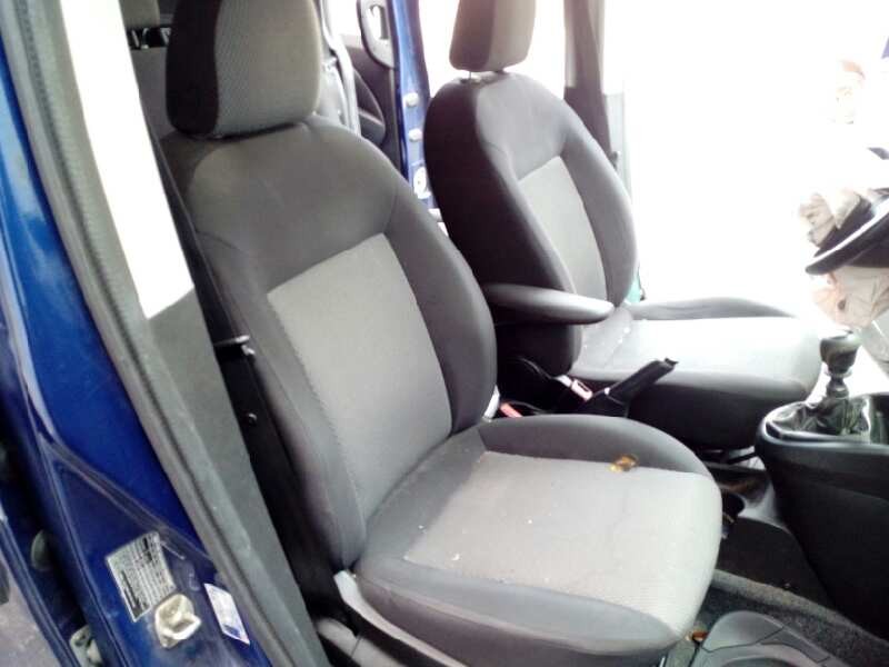fiat doblo del año 2012