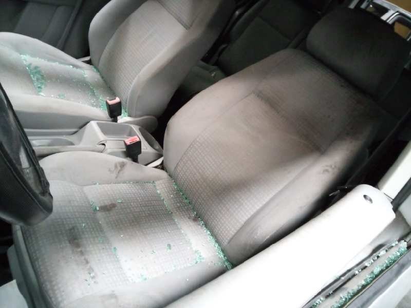 volkswagen caddy ka/kb (2k) del año 2005