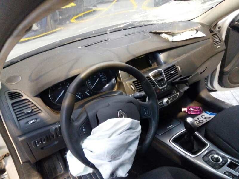 renault laguna iii del año 2009