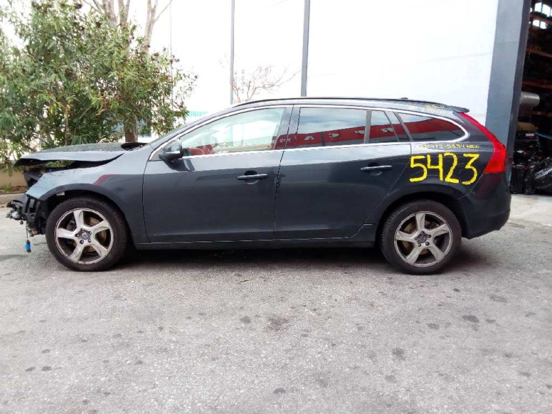 volvo v60 kombi del año 2011