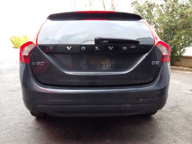 volvo v60 kombi del año 2011