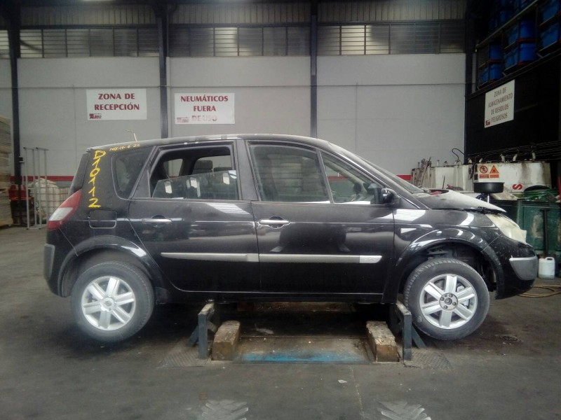 renault scenic ii del año 2005