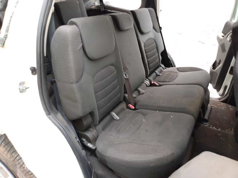 nissan pathfinder (r51) del año 2011