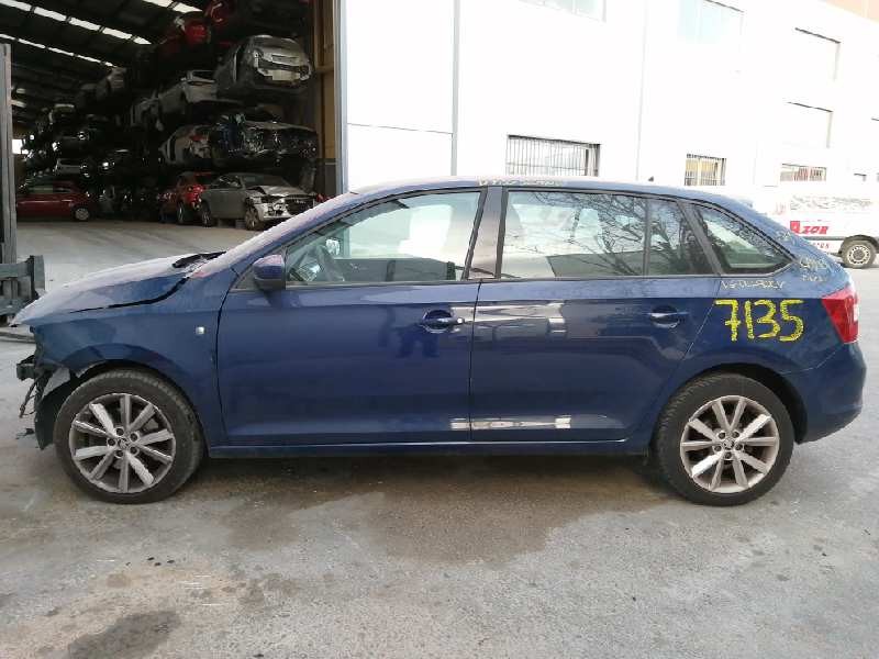 skoda spaceback (5h) del año 2013