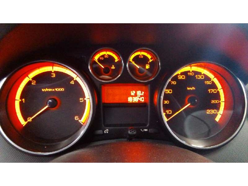 peugeot 308 del año 2010