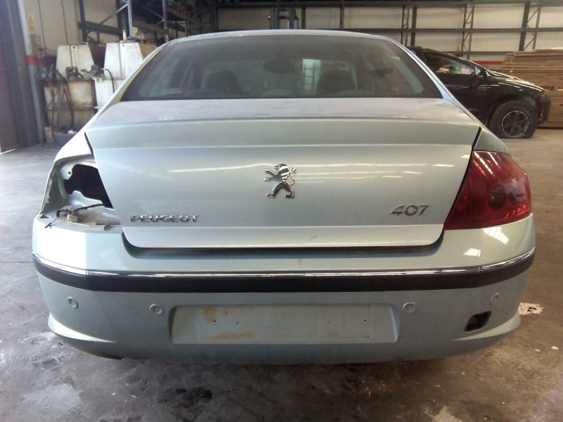peugeot 407 del año 2004