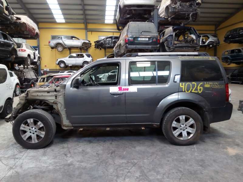 nissan pathfinder (r51) del año 2005