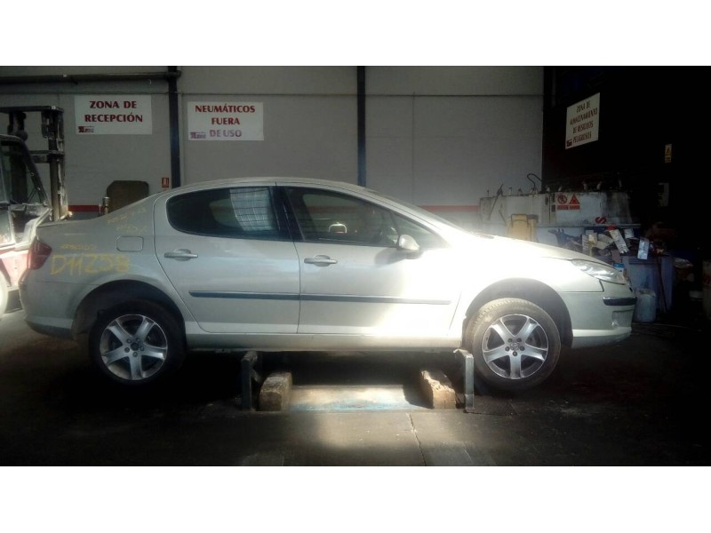 peugeot 407 del año 2004
