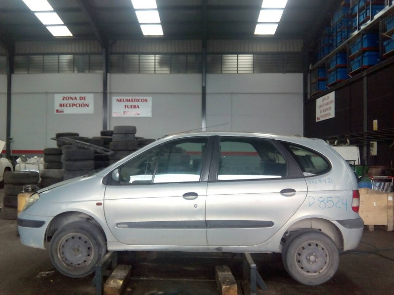 renault scenic (ja..) del año 2001
