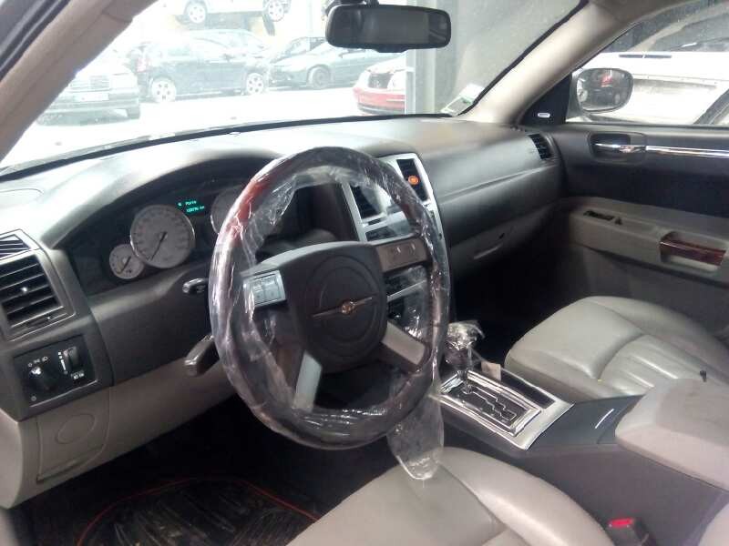 chrysler 300 c touring del año 2006