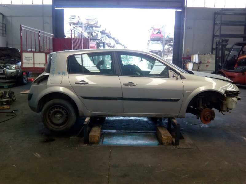 renault megane ii berlina 5p del año 2006