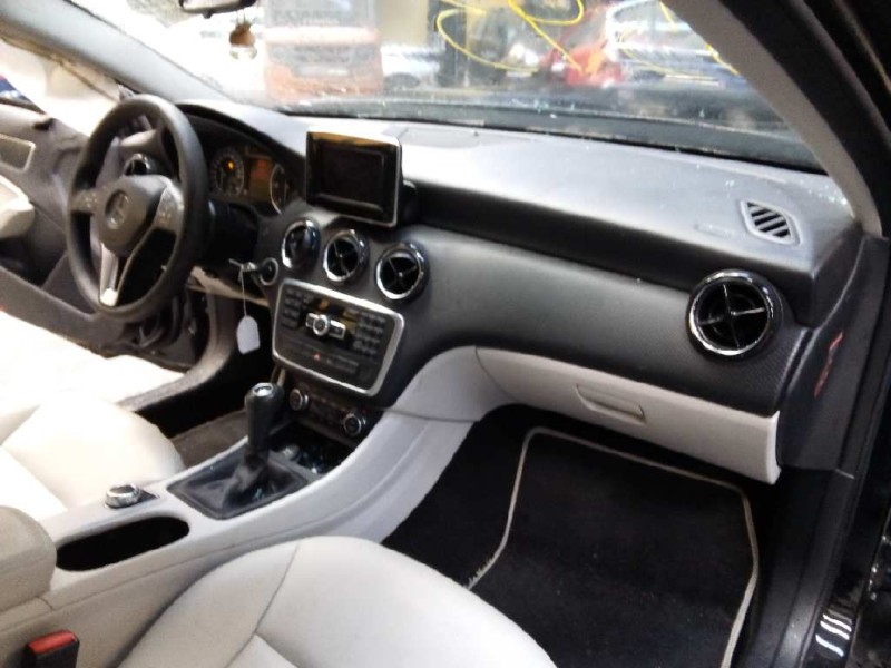 mercedes-benz clase a (w176) del año 2014