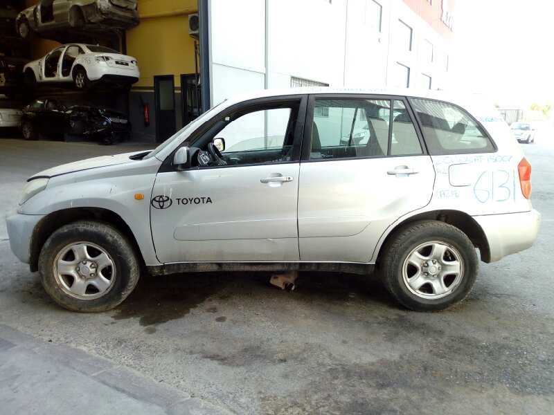 toyota rav 4 (a2) del año 2000