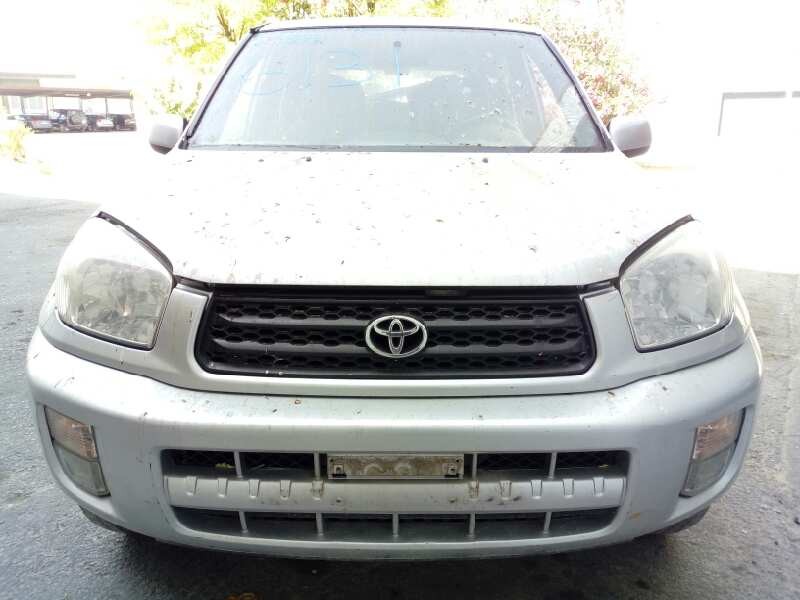 toyota rav 4 (a2) del año 2000