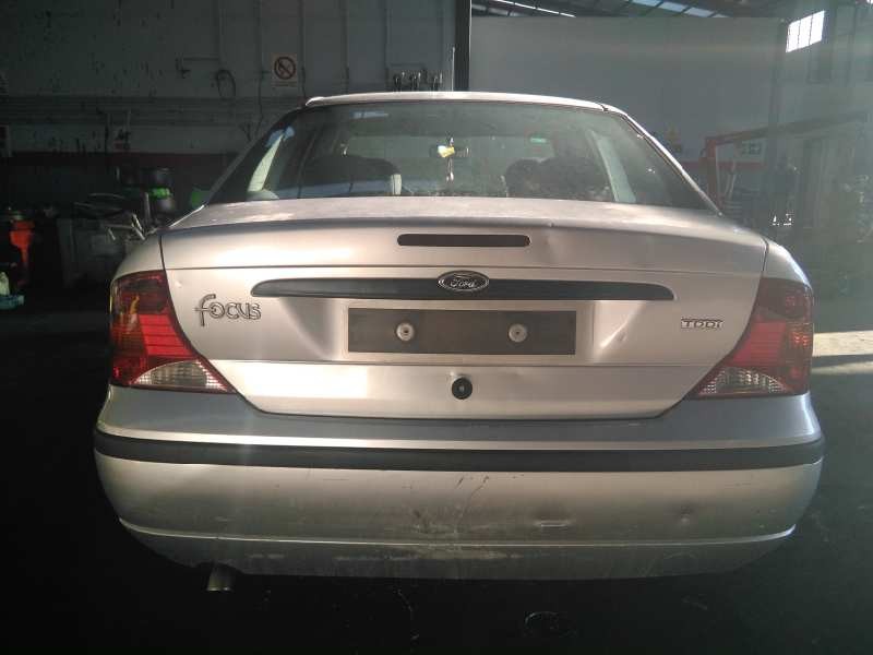 ford focus berlina (cak) del año 2002