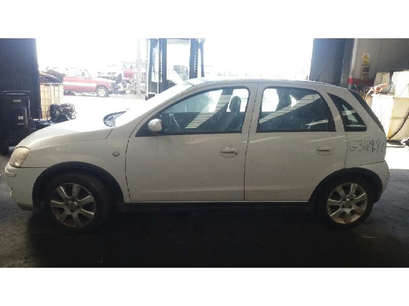 opel corsa c del año 2006