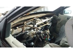 renault megane ii berlina 3p del año 2004 2