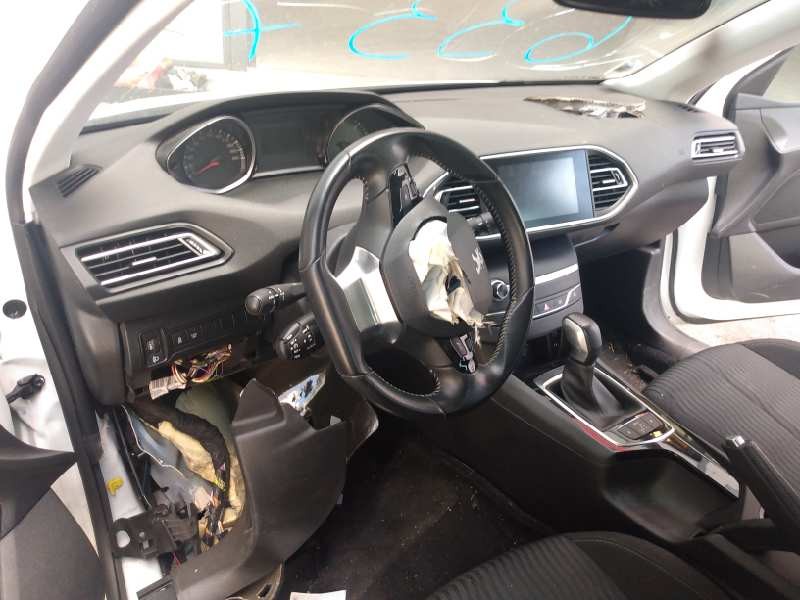 peugeot 308 del año 2016