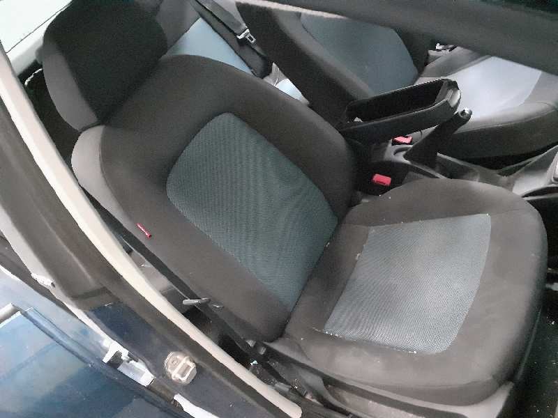 seat ibiza st (6j8) del año 2015