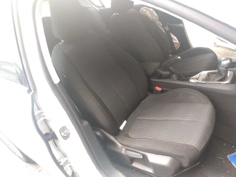 peugeot 308 del año 2016