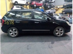 KIA CARENS (UN)