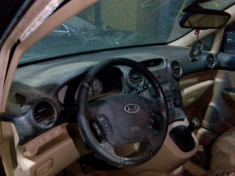 kia carens (un) del año 2006