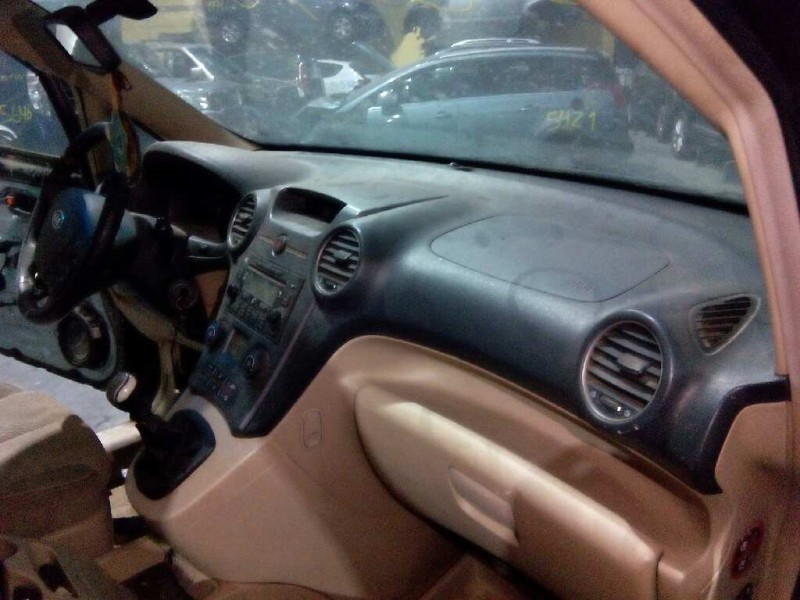 kia carens (un) del año 2006