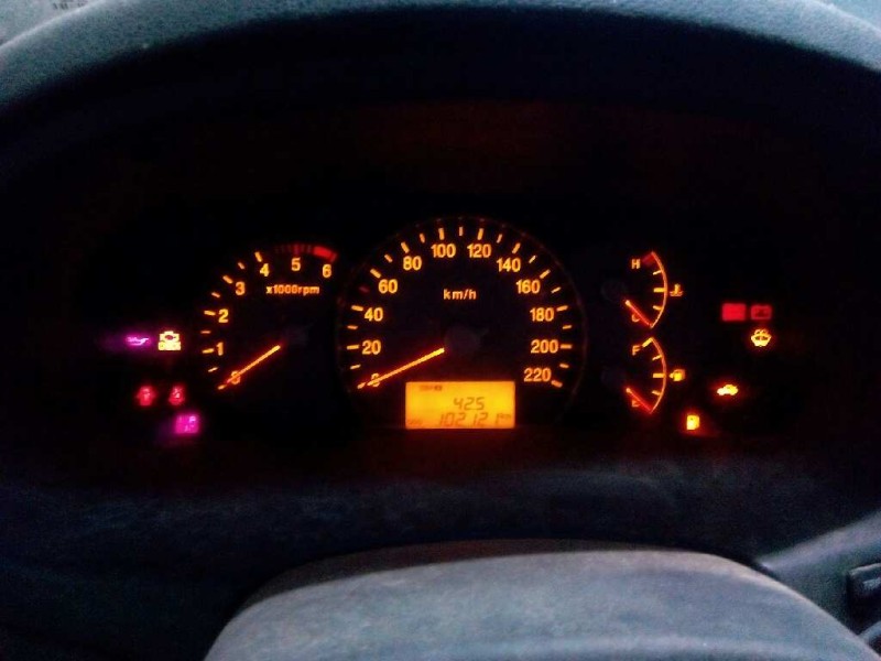 kia carens (un) del año 2006