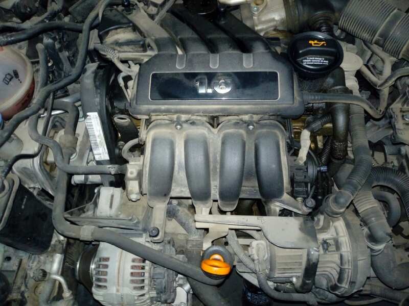 volkswagen golf v berlina (1k1) del año 2005