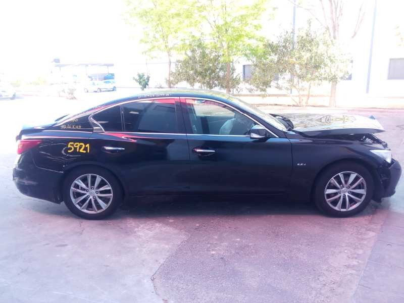 infiniti q50 del año 2015