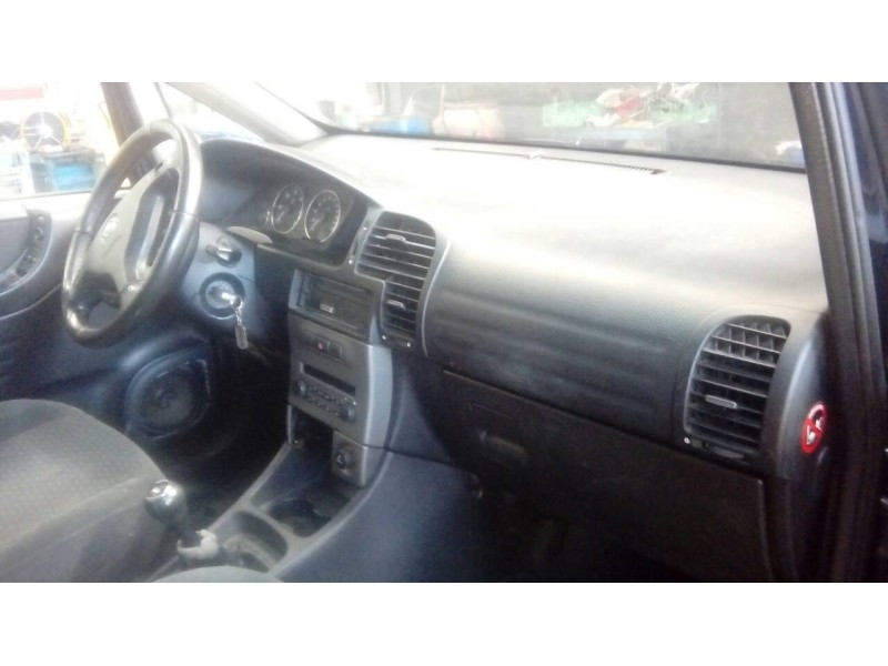 opel zafira a del año 2003