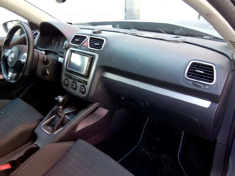 volkswagen scirocco (137) del año 2009
