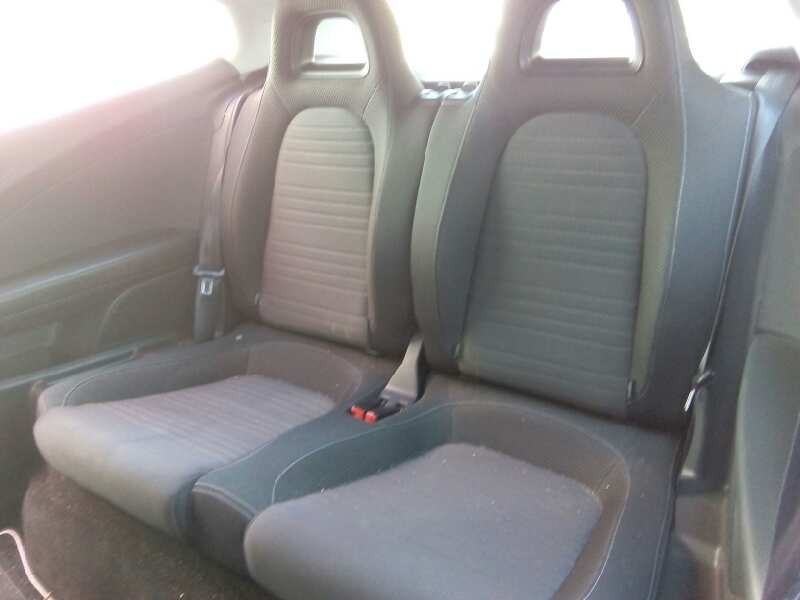volkswagen scirocco (137) del año 2009