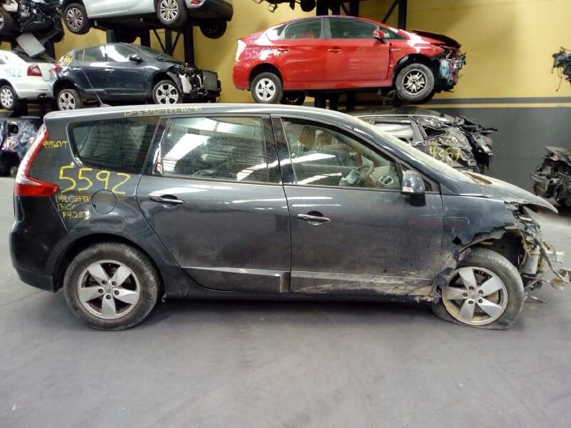 renault scenic iii del año 2010