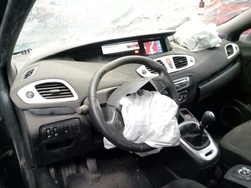 renault scenic iii del año 2010