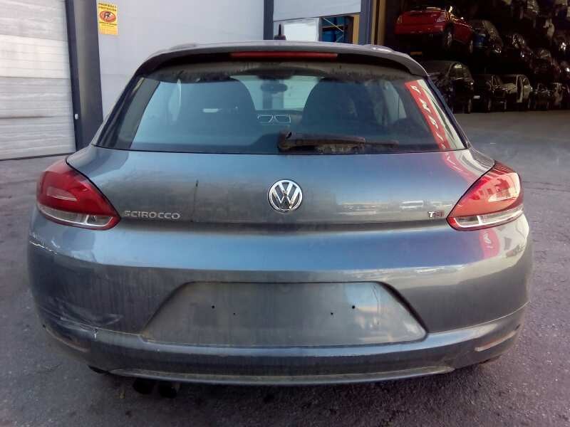volkswagen scirocco (137) del año 2009