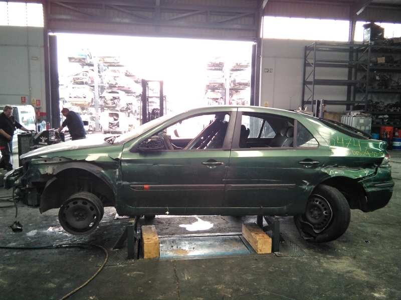 renault laguna ii (bg0) del año 2001