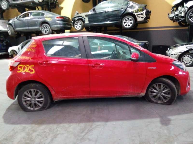 toyota yaris del año 2017