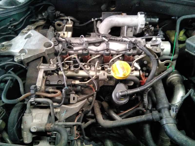 renault laguna ii (bg0) del año 2001