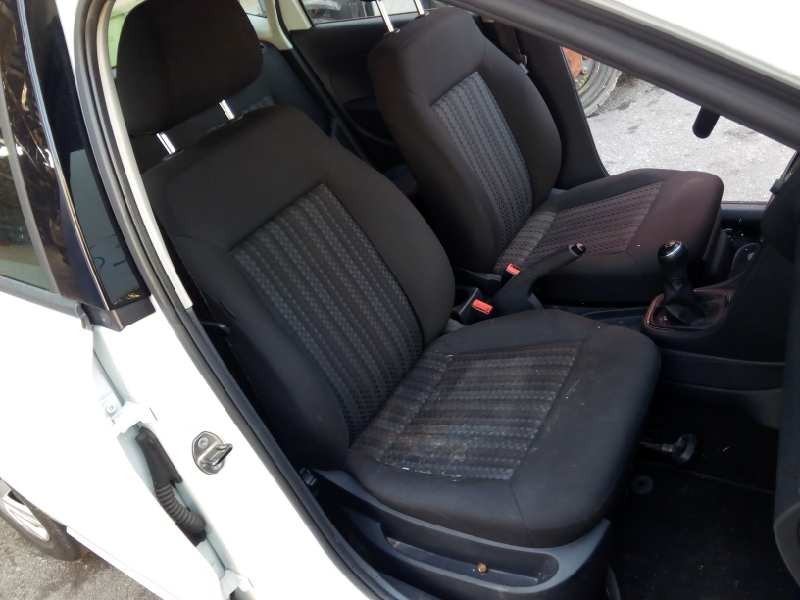 volkswagen polo (6c1) del año 2015