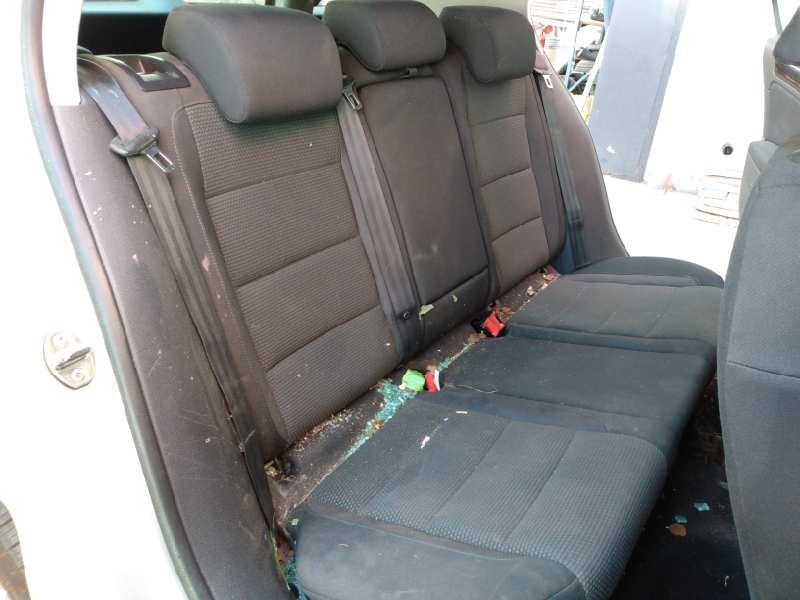 volkswagen golf vi (5k1) del año 2012