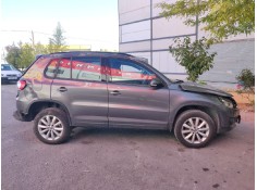 VOLKSWAGEN TIGUAN (5N2)