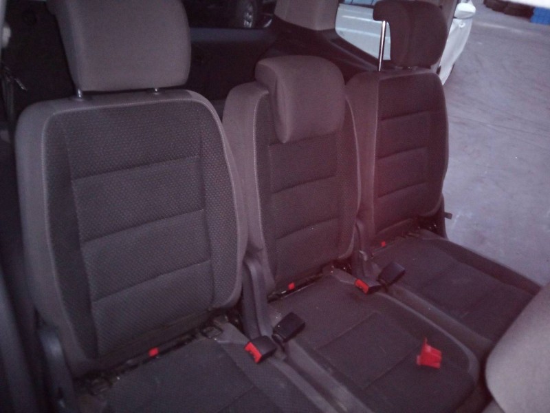 volkswagen touran (1t3) del año 2010