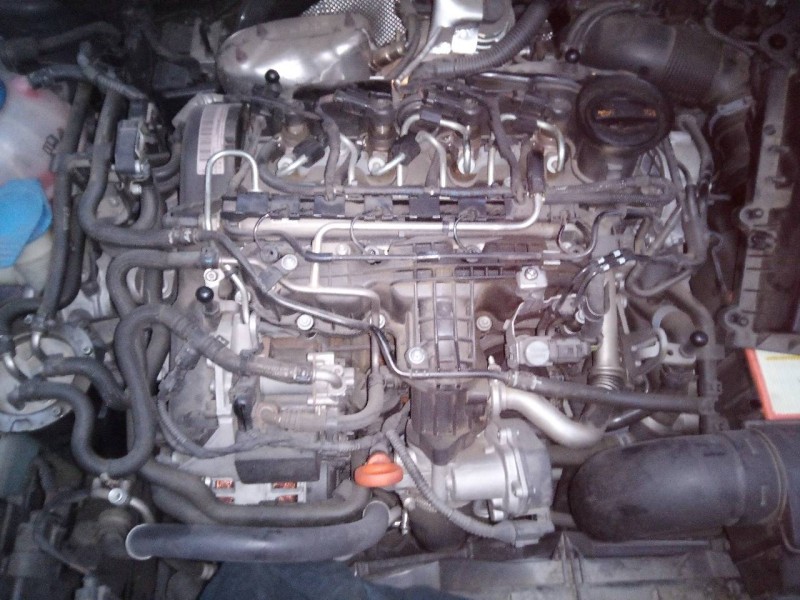 volkswagen touran (1t3) del año 2010